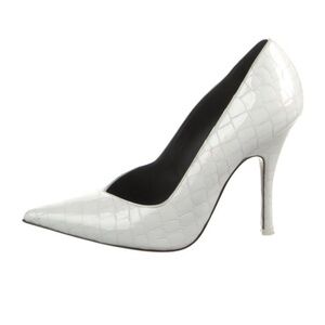 The Attica white pumps